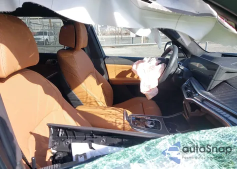 2026 BMW X7 xDrive40I z USA, uszkodzony, nr VIN 5UX23EM08T9122451